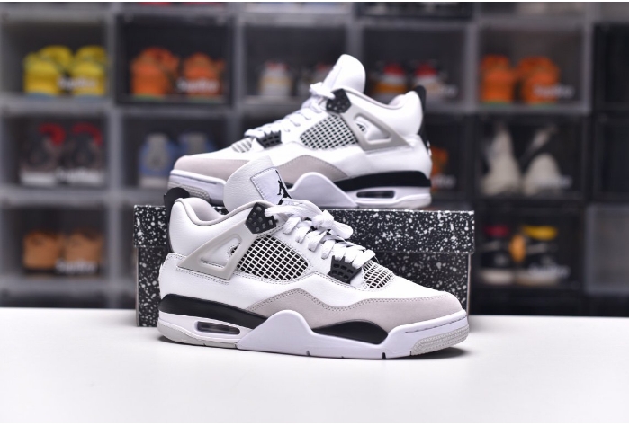 Jordan 4 Retro Military Black