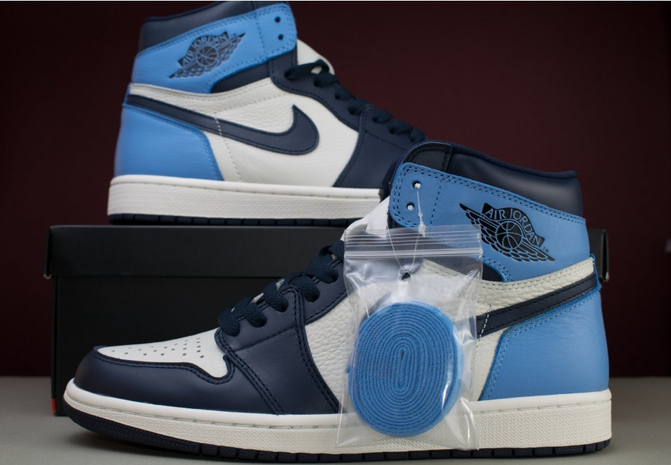 Jordan 1 Retro High Obsidian UNC