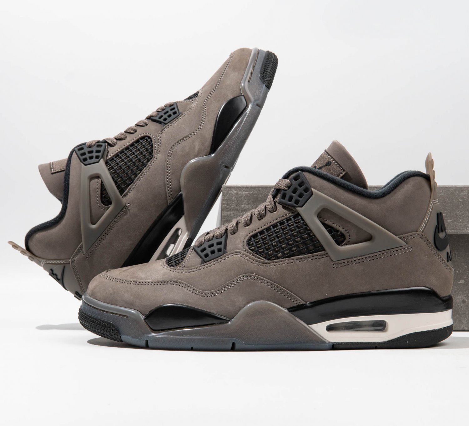Jordan 4 RetroCave Stone