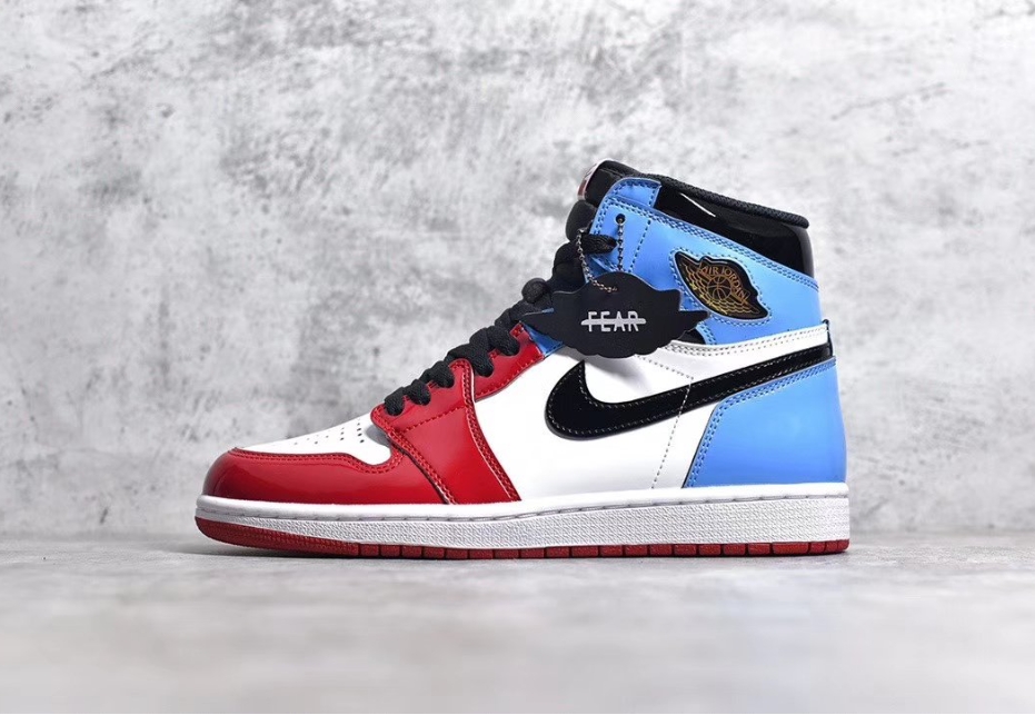 Jordan 1 Retro High Fearless UNC Chicago