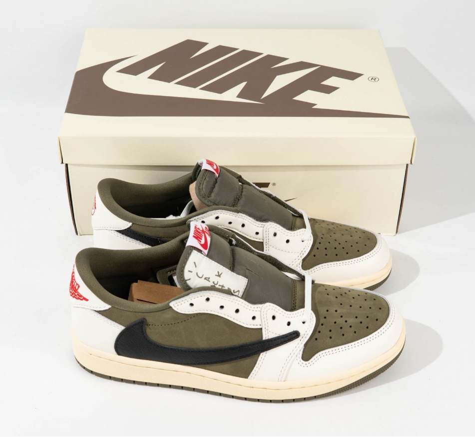 Jordan 1 Retro Low OG Travis Scott Olive Alternate