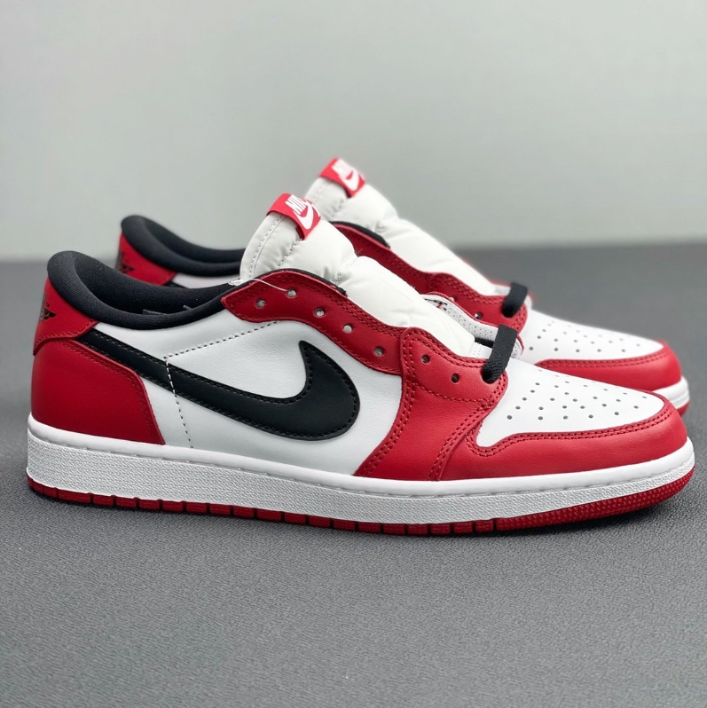 JORDAN 1 RETRO LOW OG CHICAGO