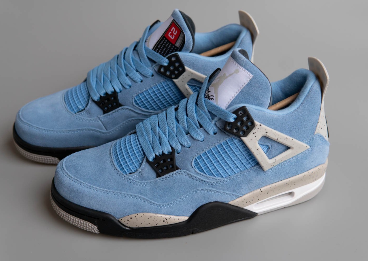 Jordan 4 Retro University Blue
