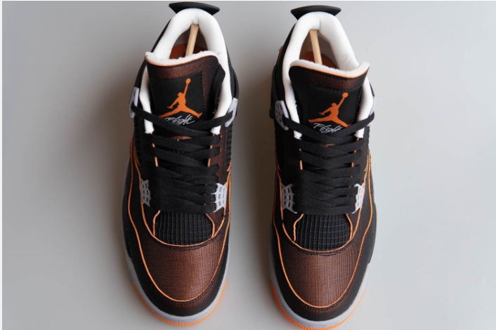 Jordan 4 Retro Starfish