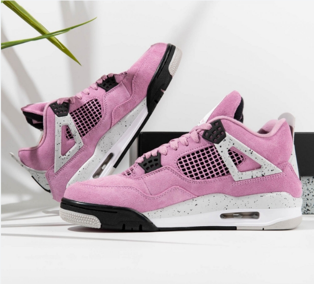 Jordan 4 Retro Orchid