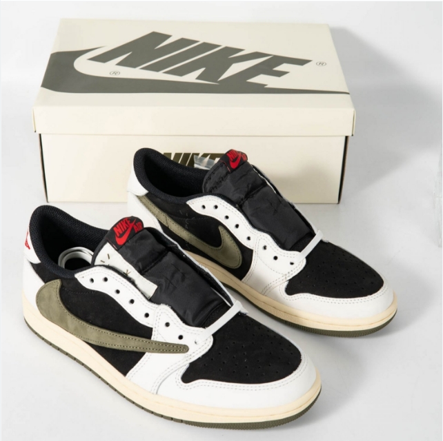 Jordan 1 Retro Low OG SP Travis Scott Olive