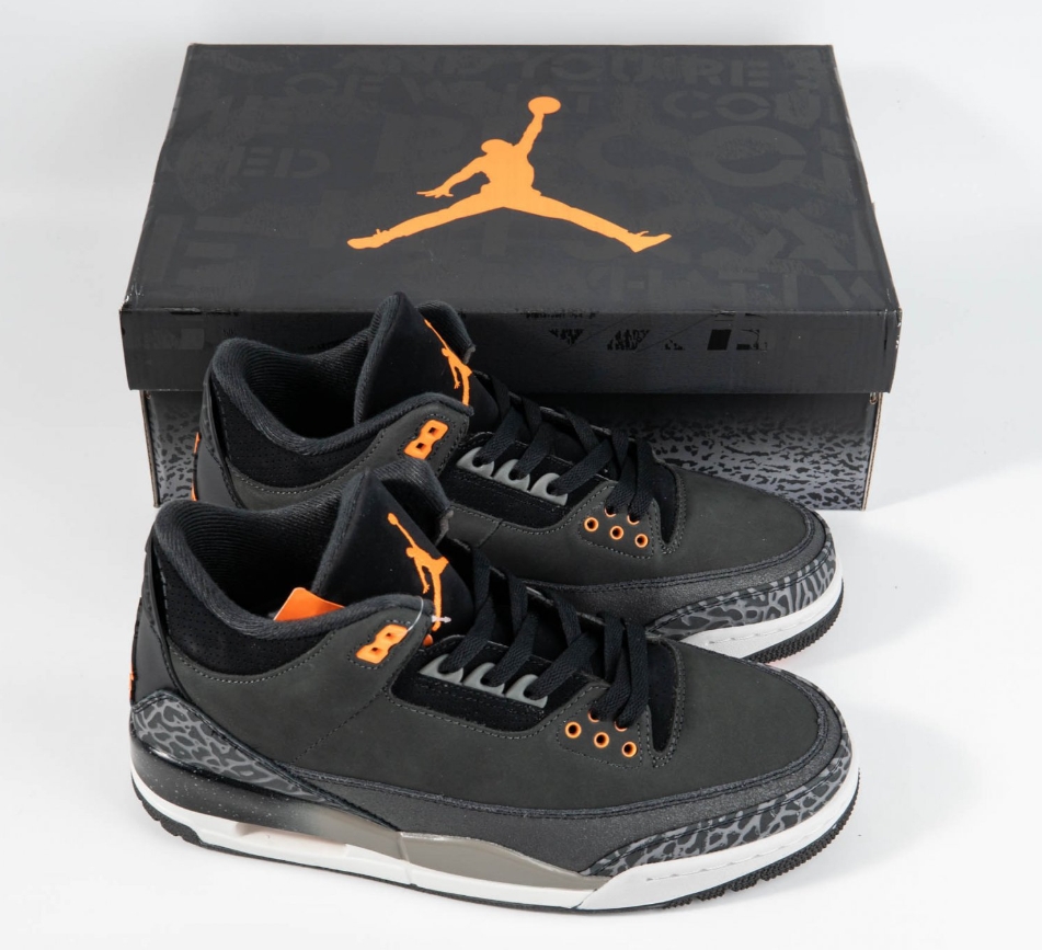 Jordan 3 Retro Fear Pack 2023
