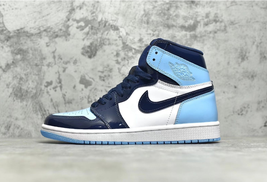 Air Jordan 1 Retro High UNC Patent