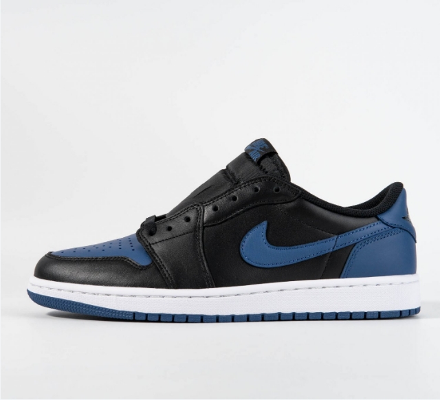 Jordan 1 Retro Low OG Mystic Navy