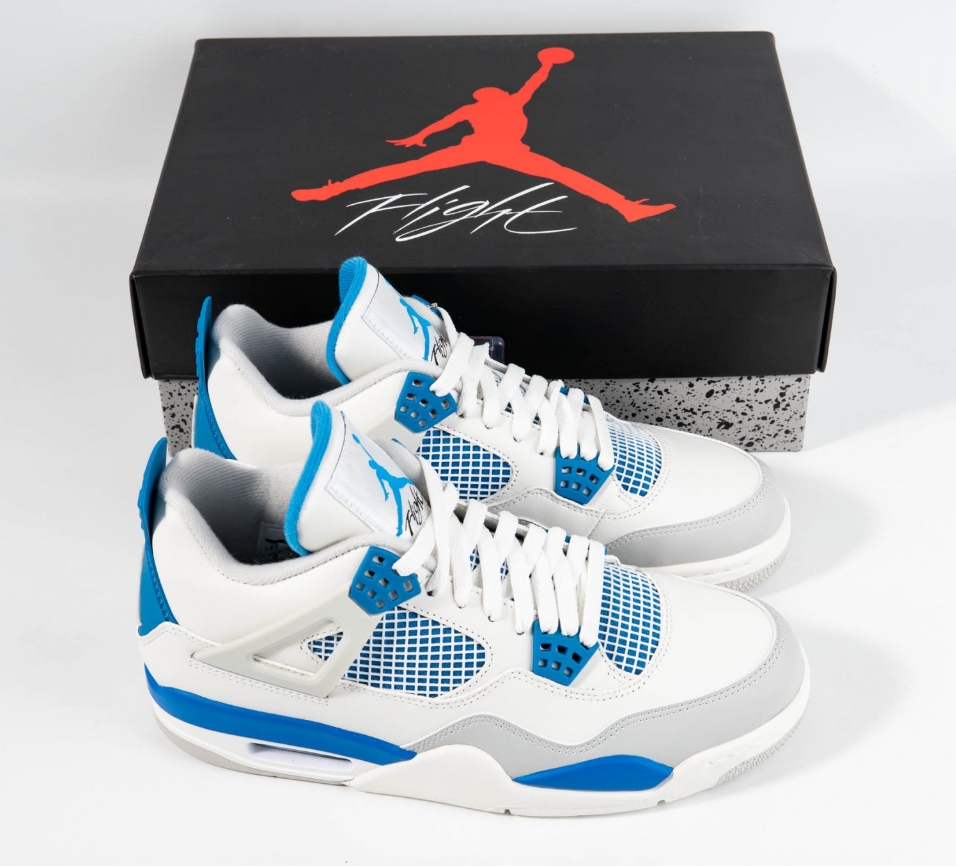Jordan 4 Retro Military Blue