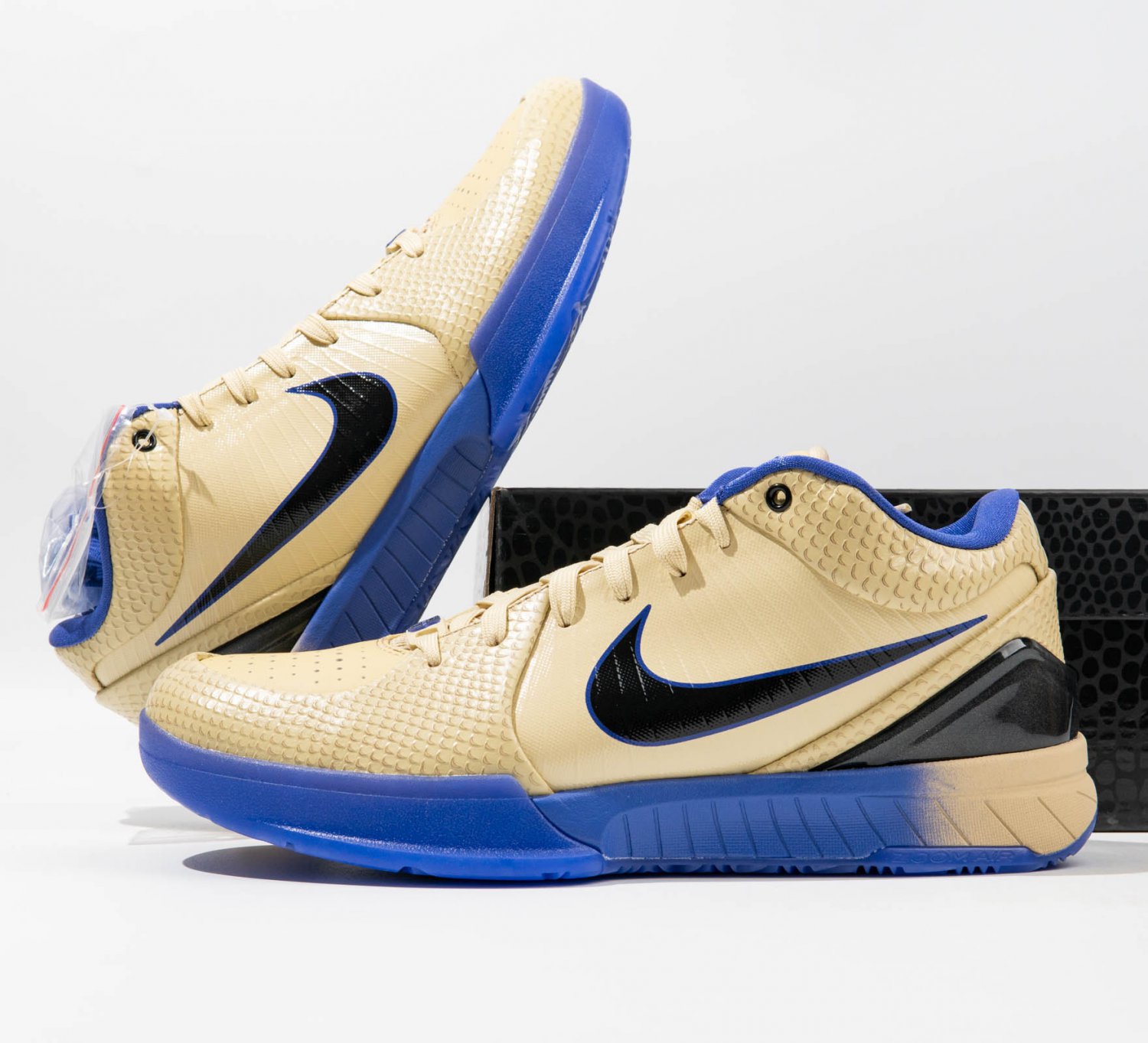 Nike Kobe 4 ProtroFC Barcelona Team Gold